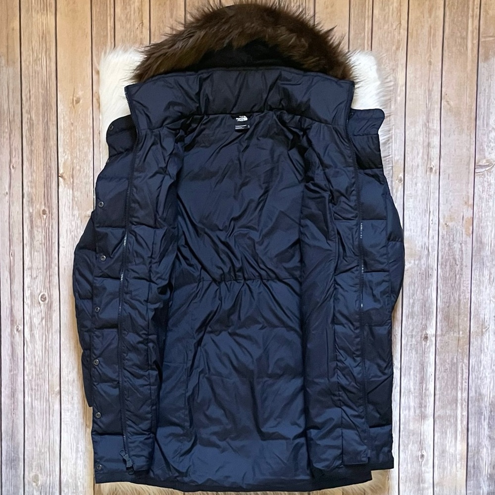 The North Face Women’s New Dealio Down Parka In Navy - Picture 6 of 10